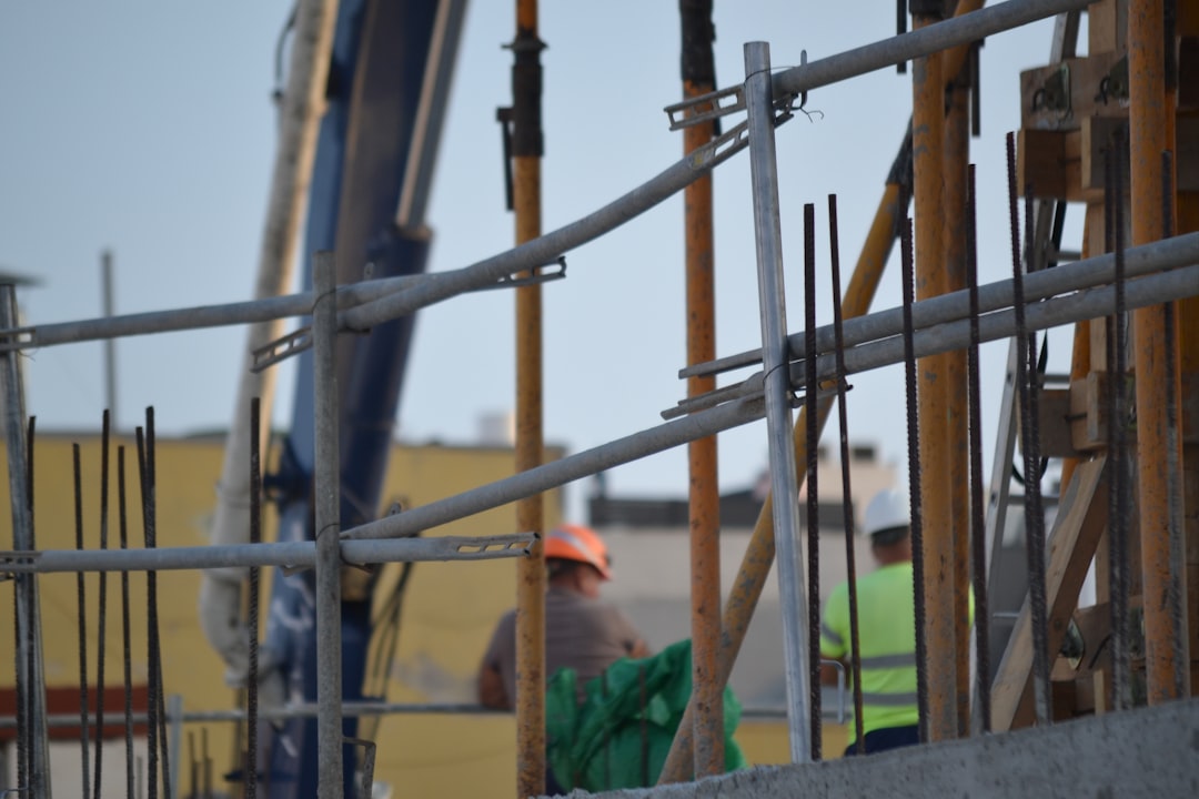 构造函数模式：JavaScript 对象创建的核心机制